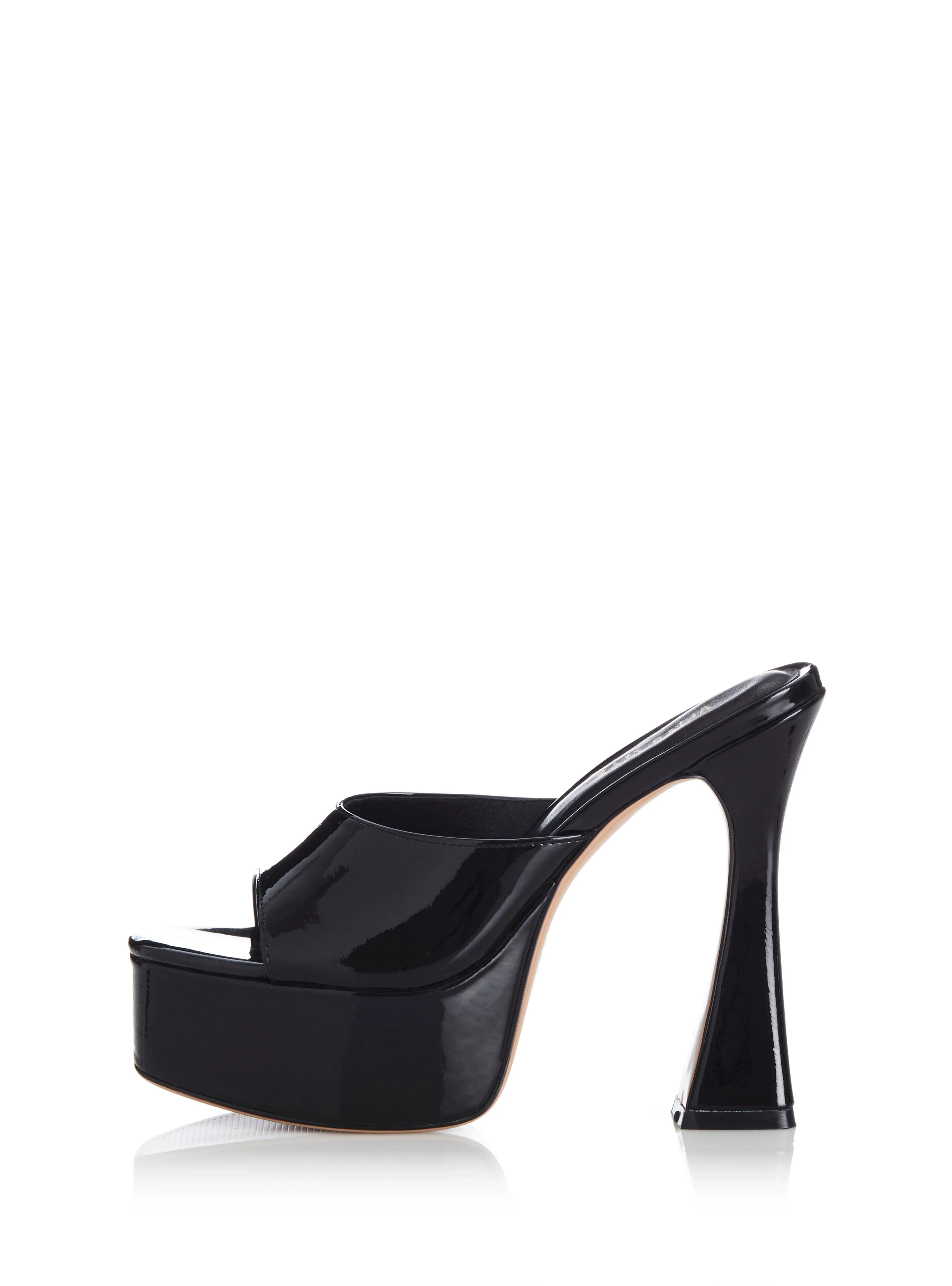 ALIAS MAE Womens Delphi Leather Heels Black Patent Leather