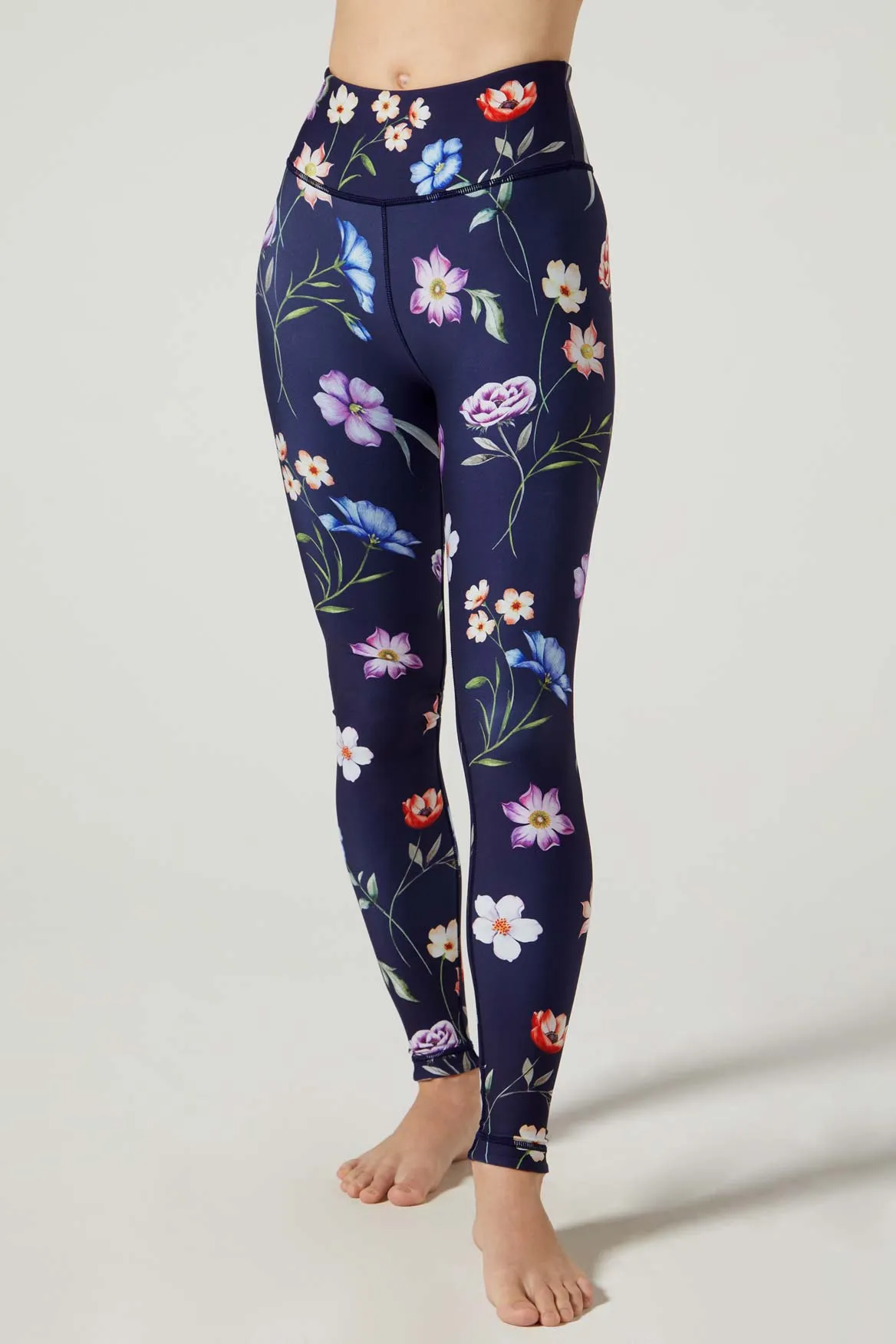 Aria Back Pocket Legging