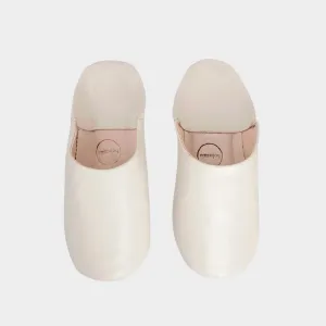 Chalk Medium Babouche Slippers