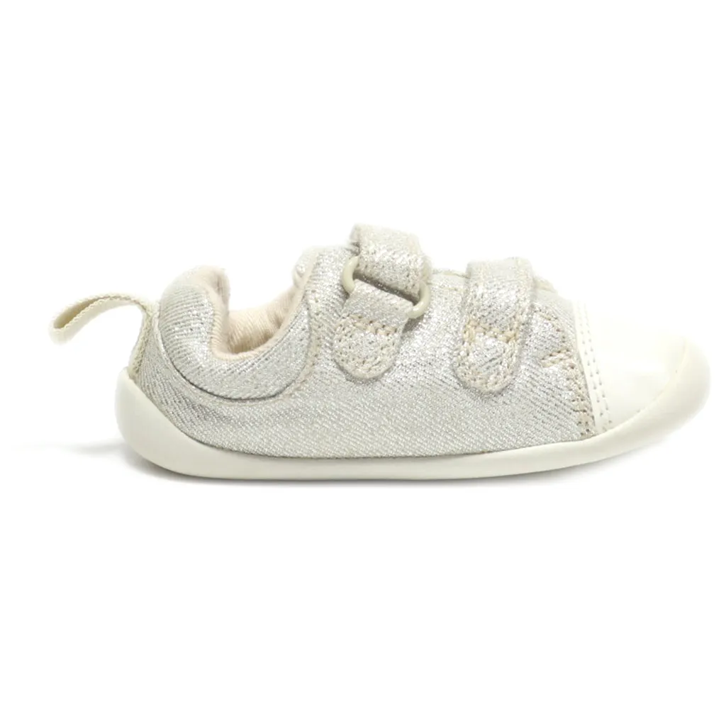 Clarks Crawlers Leather White Colour For Kids