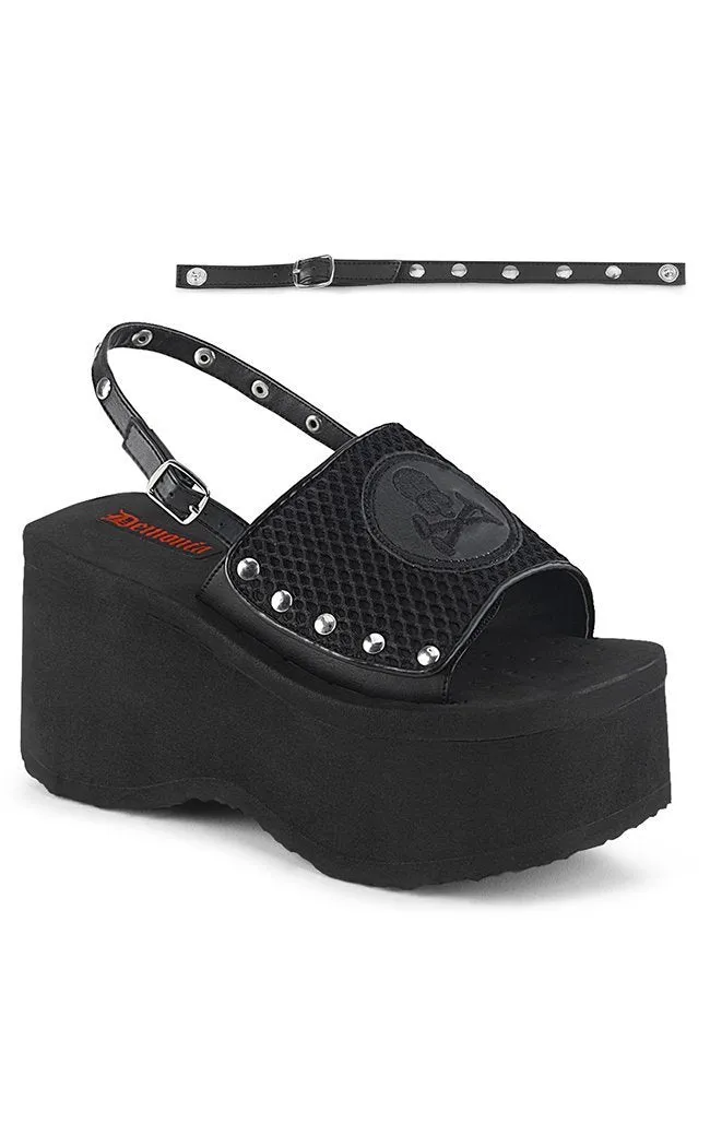 FUNN-32 Black Platform Slide Sandals