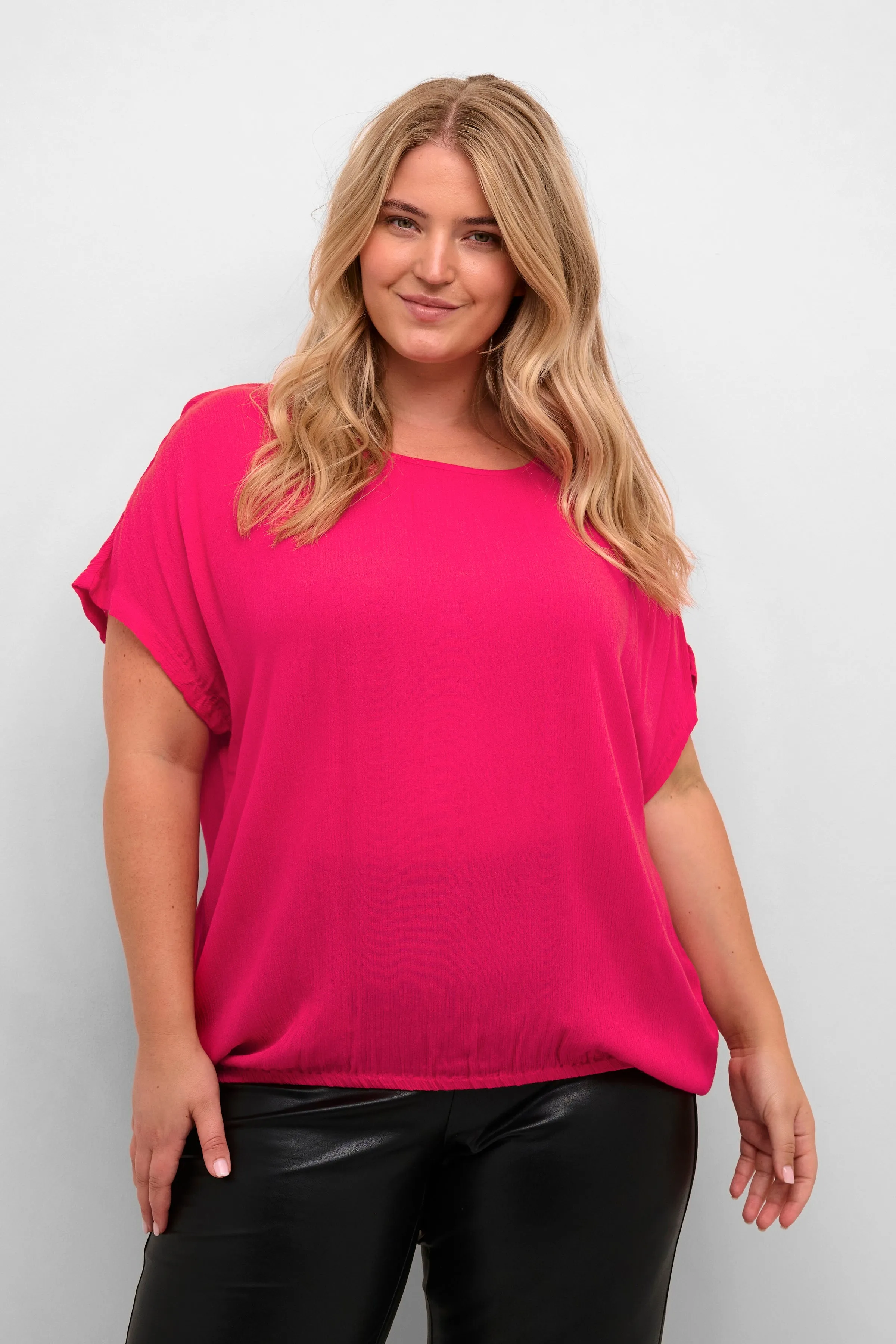 Kaffe Stanley Short Sleeve Blouse in Pink