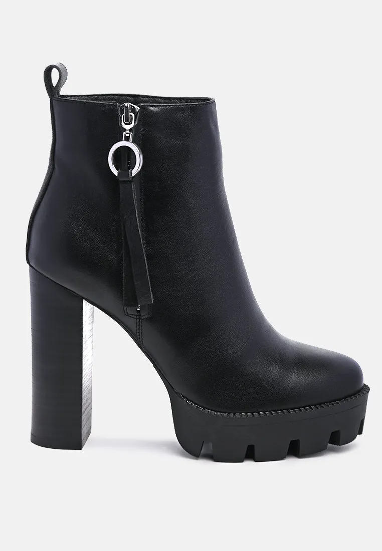 MISTRESS High Block Heeled Chunky Leather Boot in Black