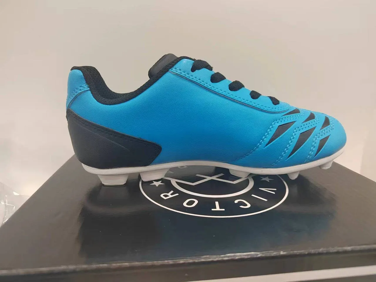 New Victor Sierra Kids Cattura MD Jr Soccer Shoes Blue/Black Size 8T