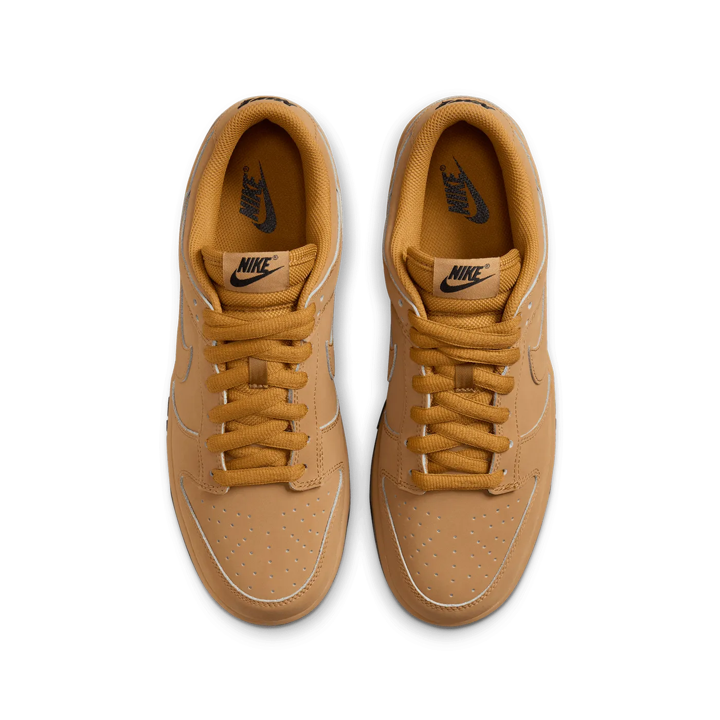 Nike Dunk Low SE 'Wheat and Gum Yellow'