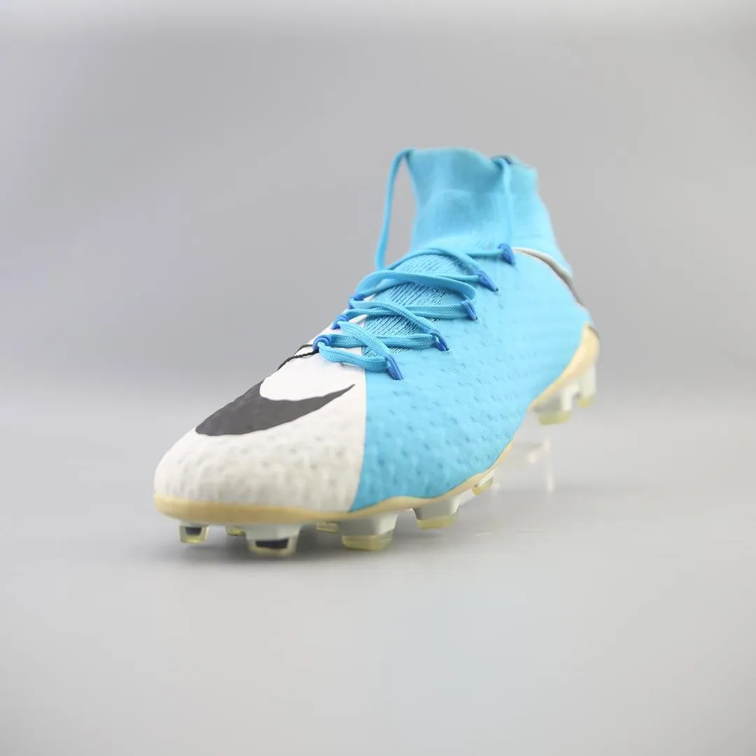 NIKE  HYPERVENOM PHATAL III