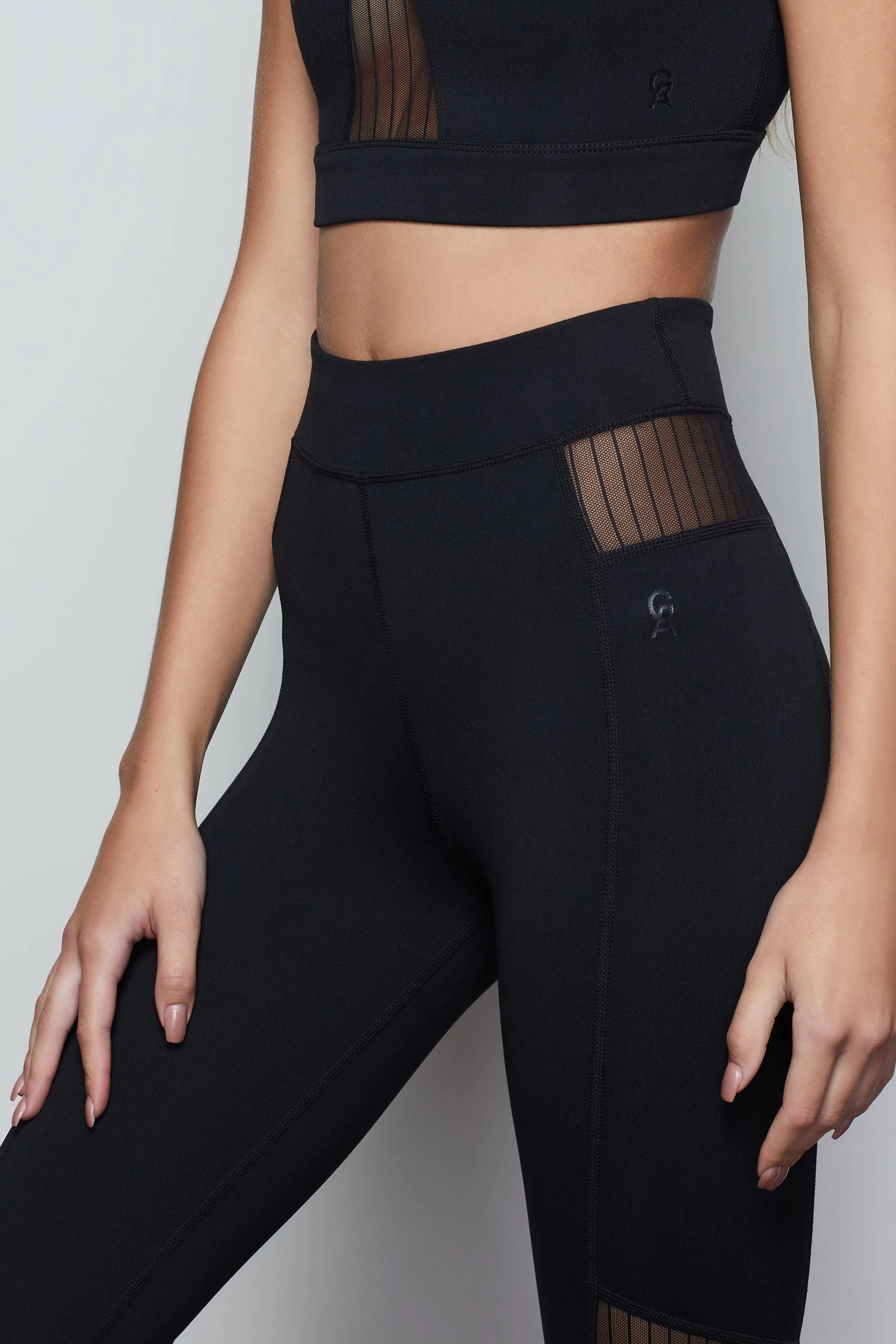 PINTUCK MES CAPRI | BLACK001