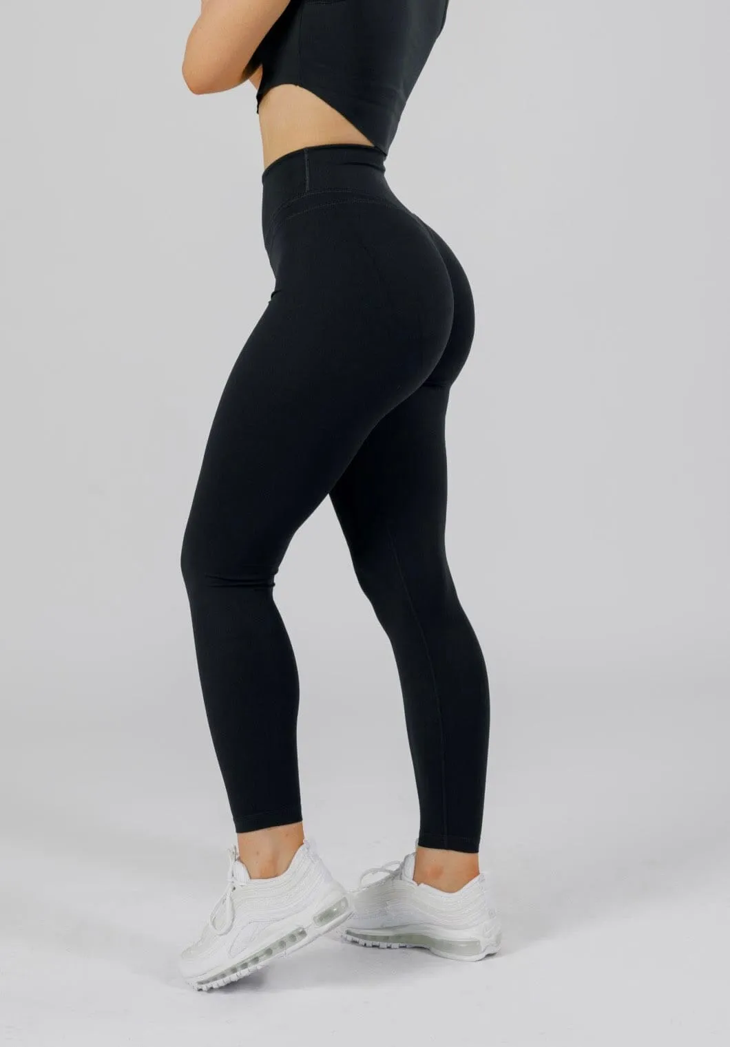 RecStretch Levitate Sculptseam™ Plus Legging Black