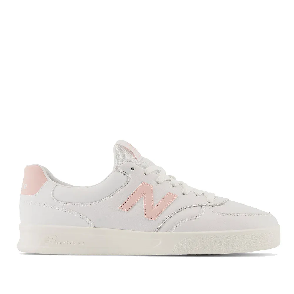 Scarpe Donna NEW BALANCE Sneakers 300 Court in Pelle e Mesh colore White e Pink