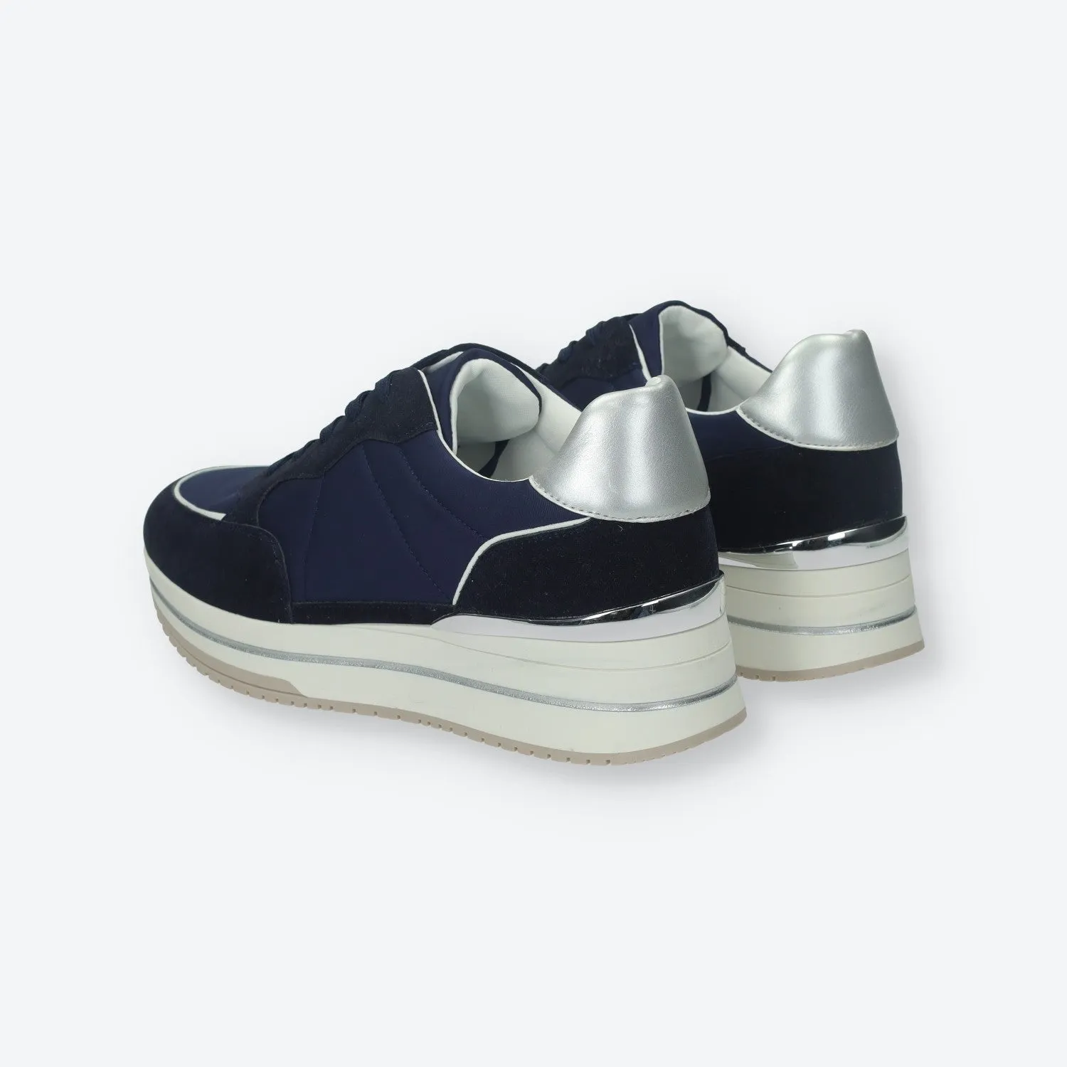 Sneakers platform.Tacco alto 4 cm