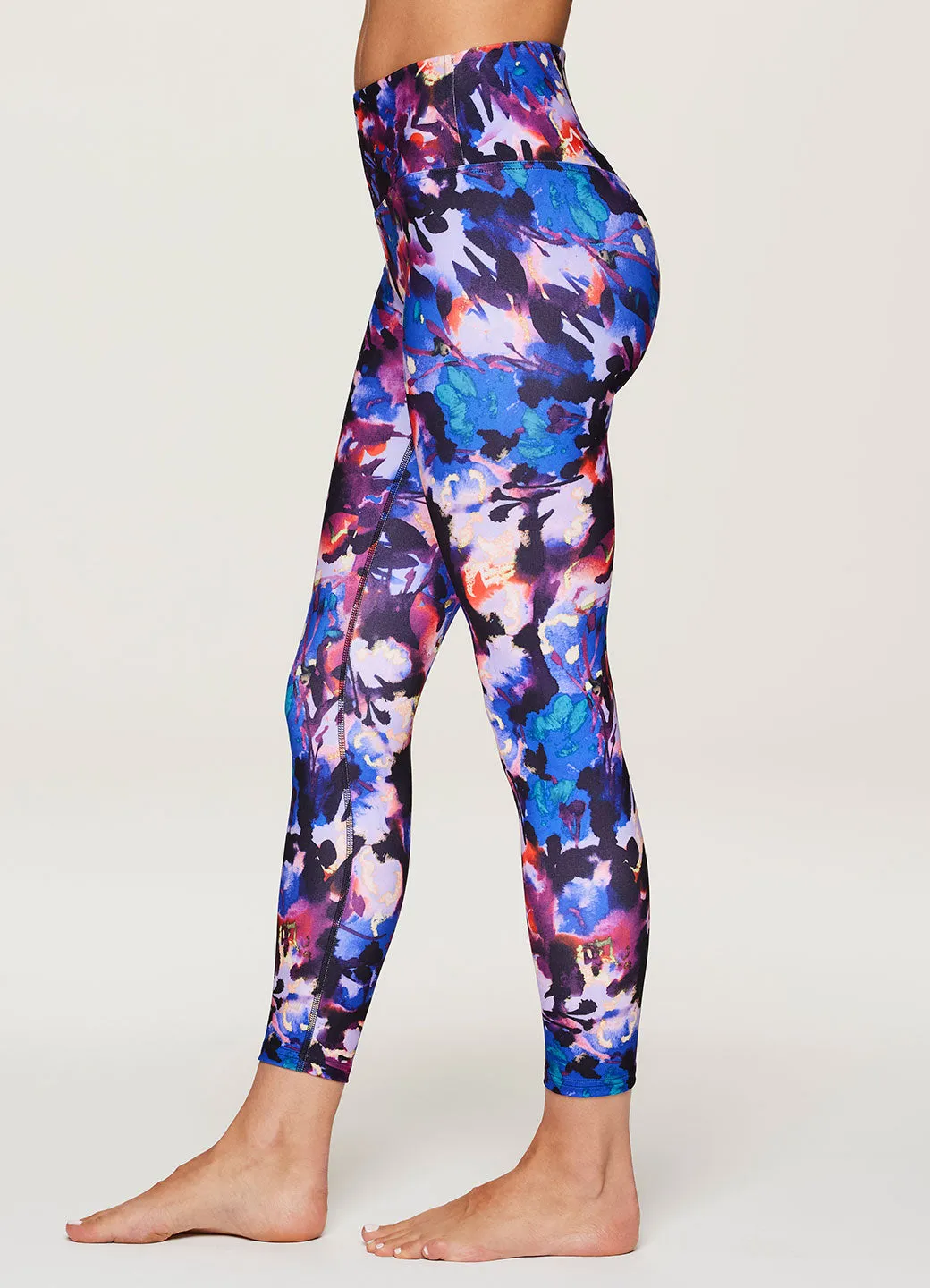 Super Soft Flutter 7/8 Legging