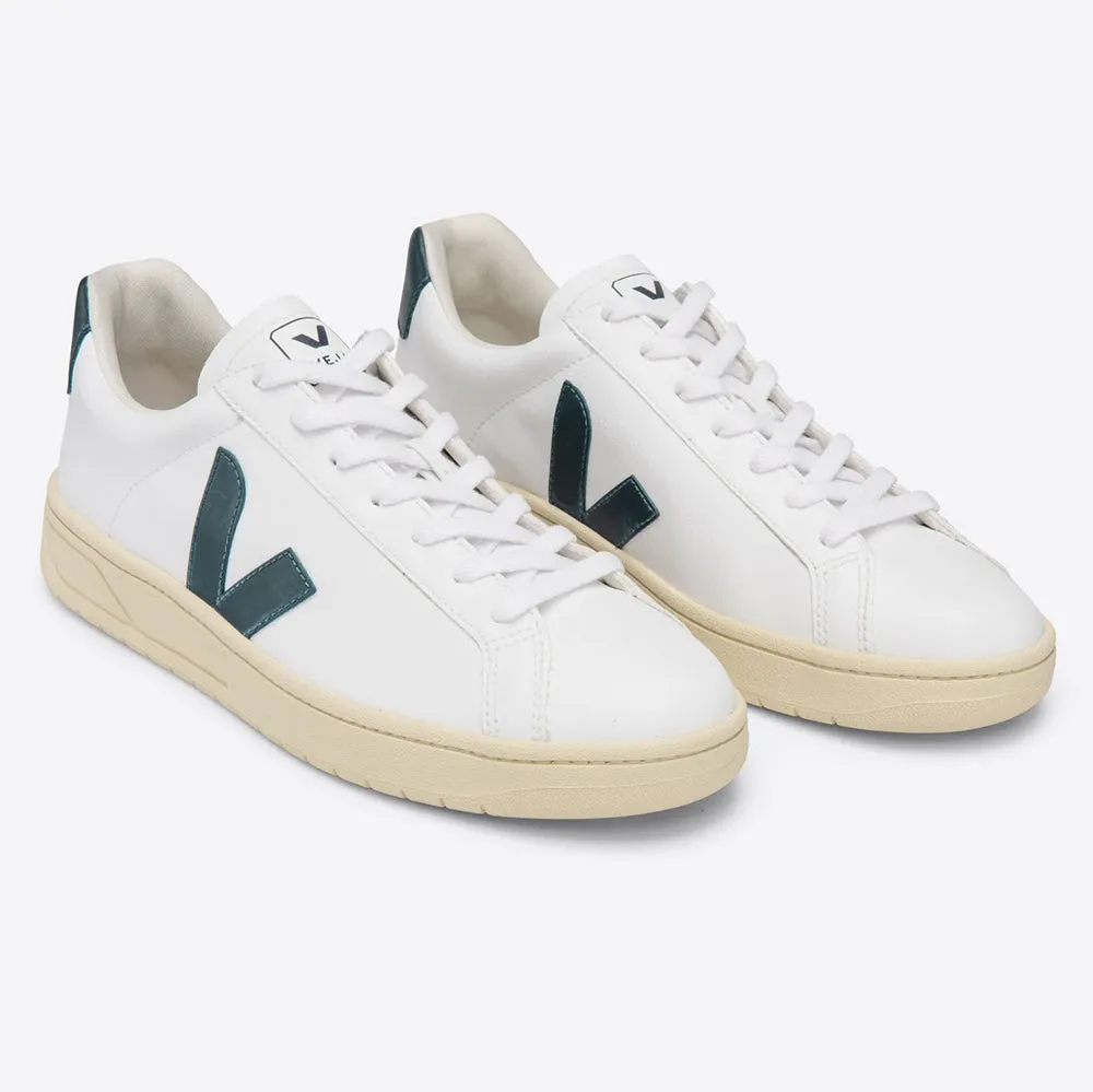 Veja Women's Urca Sneakers